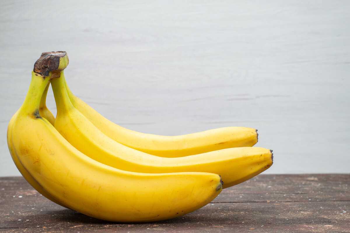 Банановые корки применение. польза банановой кожуры и 16 способов ее использования | дачная жизнь