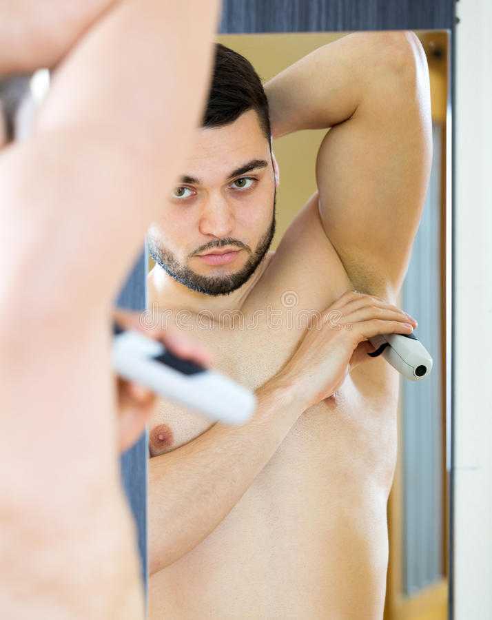Стоит ли мужчине брить пах и интимную зону? | плюсы и минусы
