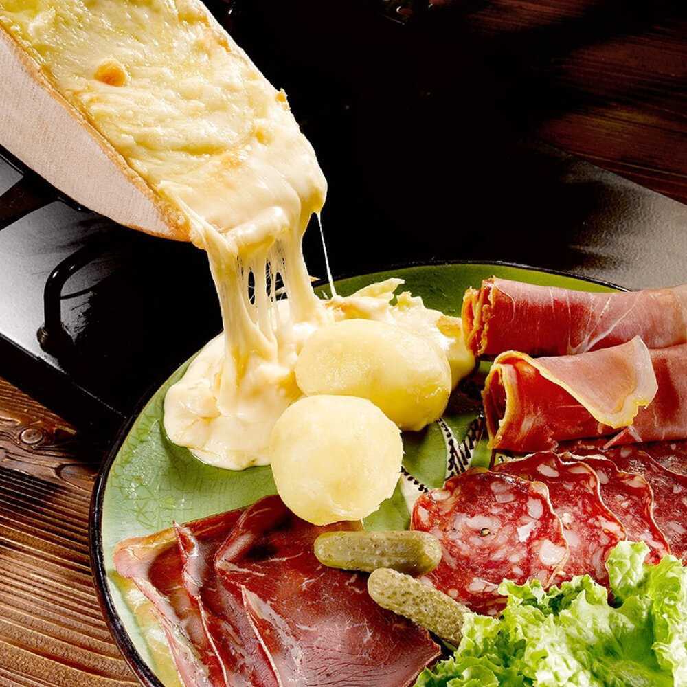 Бутерброды с сыром: 9 вариантов на праздничный стол!