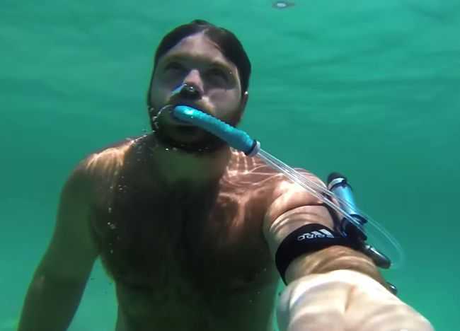 Divers Breathing Liquid